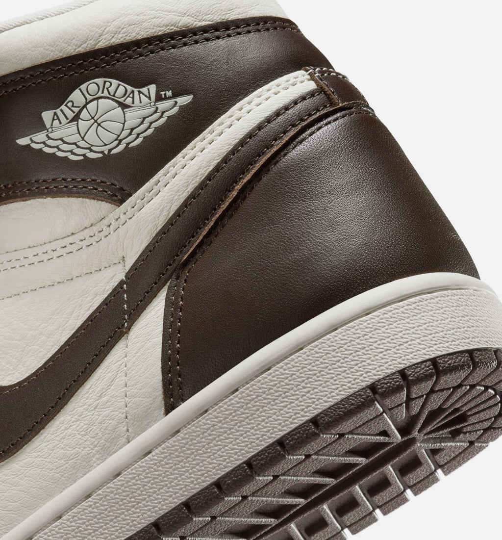 Air Jordan 1 Retro High OG – Women's Lifestyle Shoe | Baroque Brown/Light Madder Root/Sail