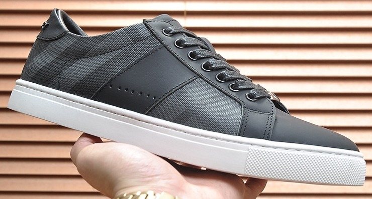 Burberry Black Check Low-Top Sneakers
